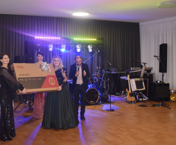ROZLÚČKA SO ŠKOLSKÝM ROKOM - JÚN 2009